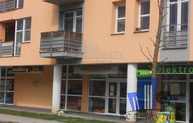Pronájem obchodních prostor 133 m2