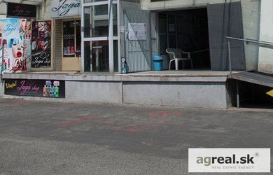 Prenájom – skladové priestory, ul. Stará Vajnorská, Bratislava