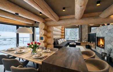 Luxusný kanadský zrub na Donovaloch s panoramatickými výhľadmi, wellness a garážou
