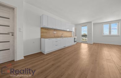 PLUS REALITY | REZERVOVANÉ | Trojizbový byt s balkónom v obci Lehnice na predaj!