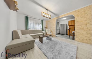 PLUS REALITY | REZERVOVANÉ | Perfektný štvorizbový byt v atraktívnej lokalite Dunajskej Stredy na predaj!