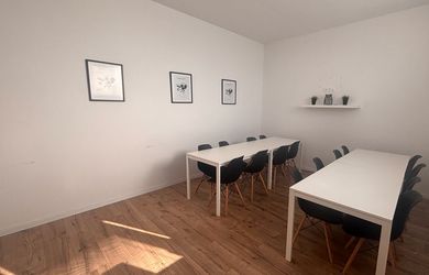 AZ. Prenájom obchodného priestoru – ideálne pre kaviareň alebo pizzeriu Brestovany pri Trnave