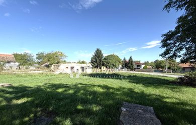 Predaj,investičný stavebný pozemok-Veľké LudinceN190-14-FRAD