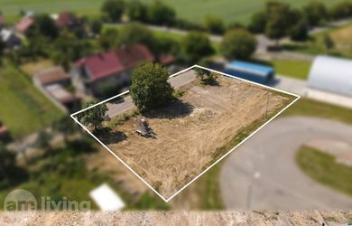 POZEMOK na PREDAJ - N. Dubnica - Veľký Kolačín 885m²