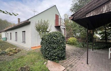 Dva domy v centre mesta, Komárno