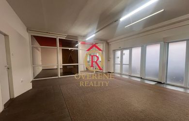 Na prenájom priestor 204m2 - Banská Bystrica, Zvolenská cesta