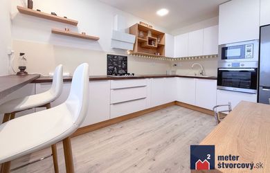 Prenájom 3i | komplet rekonštrukcia | zariadený | Hliny | Považská Bystrica