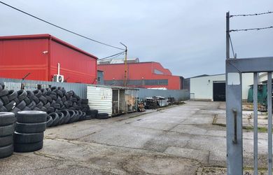 PRENÁJOM - JUŽNÁ TRIEDA  - Sklad so strategickou polohou  - 353 m2