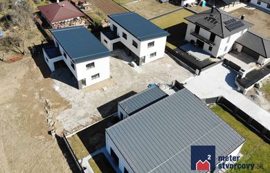 5-izb. rodinný viladom s výmerou 175 m2 | 442 m2 pozemok