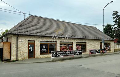 Na Predaj: Modernizovaná Budova s Vlastným Parkoviskom_Nové Mesto nad Váhom