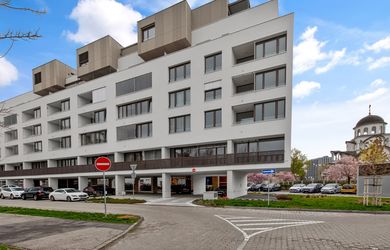 PREDAJ| Priestranný 2i byt v novostavbe na Tomášikovej ulici
