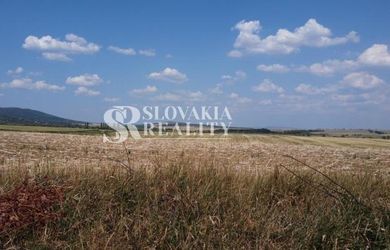 Investičný pozemok 731 m2 Nová Chrenová