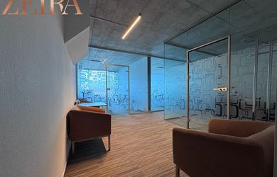 Prenájom – obchodný priestor / kancelária 115 m², Štúrova ul., centrum Žiliny