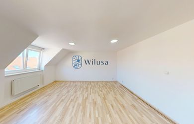 Na predaj priestranný mezonetový byt 5+1 s výmerou 126 m² a dvomi kúpeľňami v prestížnej lokalite Praha 2 – Vinohrady (ulica Rejskova)