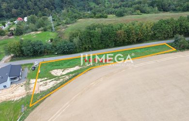 NA PREDAJ INVESTIČNÝ POZEMOK S PANORAMATICKÝM VÝHĽADOM SNINA