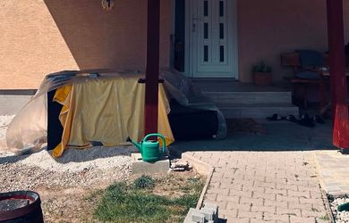 Na predaj 3-izbový rodinný dom v obci Dulovce na pozemku o výmere 680 m²