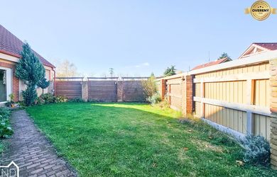 PREDAJ - 4-IZBOVÝ RODINNÝ DOM - LEOPOLDOV - CELKOVÁ ROZLOHA 428M²