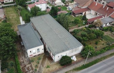 Obchodné priestory na predaj v lokalite Šahy v okrese Levice