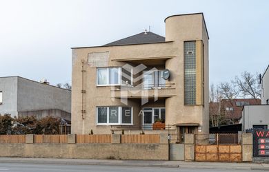 ZNÍŽENÁ CENA | NA PREDAJ | INVESTIČNÁ NEHNUTEĽNOSŤ S VÝNIMOČNÝM POTENCIÁLOM V ŠIRŠOM CENTRE KOŠÍC