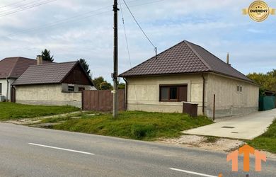 PREDAJ - Veľký rodinný dom s krásnym pozemkom – Pata (20 km od Nitry)