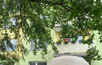 Predaj priestanného 3 izbového bytu v centre Zlatých Moraviec
