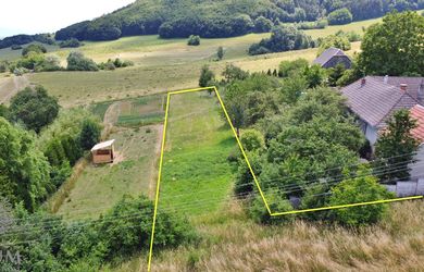 Stavebný pozemok s krásnym výhľadom na prírodu – Cetuna, 1 380 m²