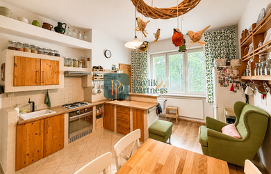 Predaj veľkometrážny byt 112m2, centrum mesta, loggia, REZERVOVANÉ!