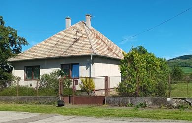 Na predaj rodinný dom len 6km od Topoľčian