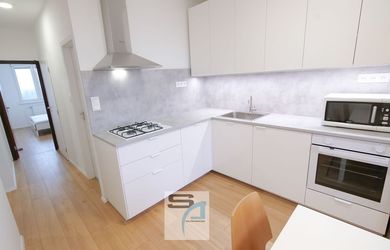 Slnečný 3-izb.byt | 74 m² | Vyšehradská ulica, Petržalka.