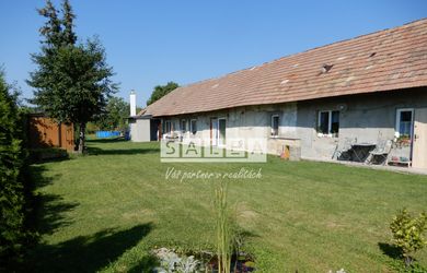 Rodinný dom,130 m2,garáž Tekovské Lužany, okr. Levice
