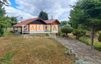 Na predaj stavebný pozemok 825 m² v intraviláne Bzenice