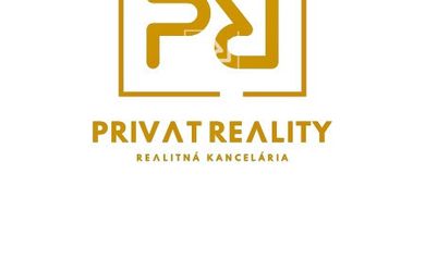 Ponúkame na predaj dvojgeneračný Rodinný dom.