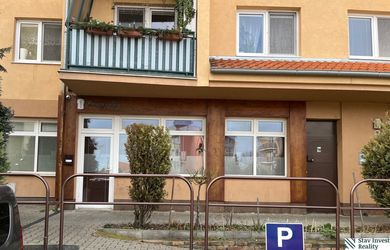 Obchodný priestor - prenájom , Kysucká ul., Senec