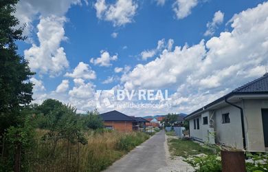 BV REAL Na predaj stavebné pozemky Nitrianske Pravno FM2083