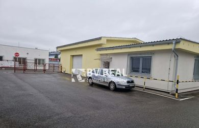 BV REAL Na prenájom prevádzková budova 195 m2 Prievidza FM2412