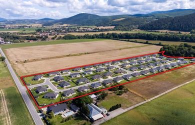 na predaj pozemok 43 524m2  pre IBV Hrádok