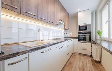 4zb.byt s logiou, 72m2, ul. Výstavby, Západ-Terasa