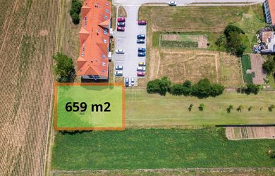 Na predaj pozemok v obci Nitrianska Streda s rozlohou 659 m2