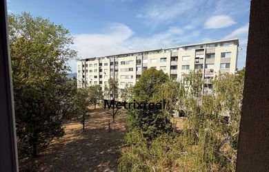 3-IZBOVÝ BYT NA PRENÁJOM – BRATISLAVA, RUŽINOV – OSTREDKY