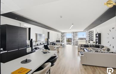 RADO | 1 izbový apartmán 84m2  | Vienna Gate