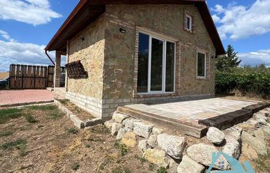 Únik do vlastného raja s panoramatickým výhľadom nad Šahami