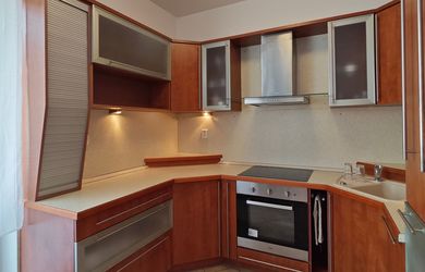 Prenájom kompletne zariadeného 2-izbového bytu s balkónom, ul. Baltská, BA II - Podunajské Biskupice