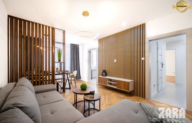 AZOVSKÁ -DIZAJNOVÝ 3-IZBOVÝ BYT PO KOMPLETNEJ REKONŠTRUKCII .73 m2
