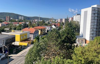 1 IZBOVÝ BYT TRENČÍN NA PRENÁJOM, SIHOŤ, SIBÍRSKA UL.