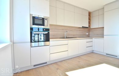 BERNOLÁKOVO – BAŽANTNICA, 3-i byt, 85 m2 – úplne nový byt, DVA BALKÓNY